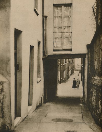 Blick hinunter Strand Lane zum Fluss, ca. 1935 von Unbekannt