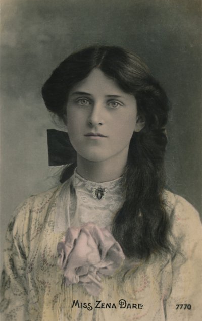 Miss Zena Dare, 1887-1975, um 1930 von Unbekannt