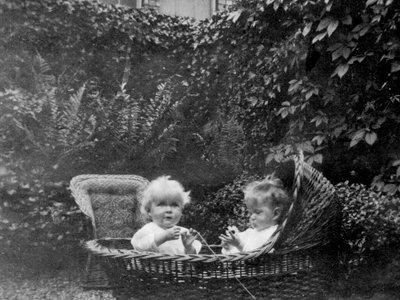 Ein Jahr alt, 1915 von Unbekannt