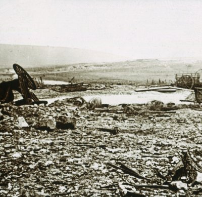 Straße nach Verdun, Nordfrankreich, ca. 1914-1918 von Unbekannt