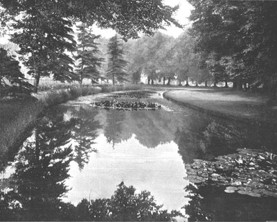 Der Backwater bei Hampton Court, Richmond, London, 1894 von Unbekannt