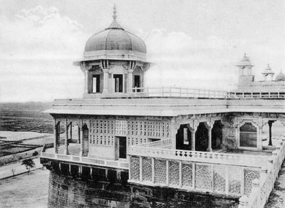 Der Goldene Pavillon in der Nähe des Jumna, Agra, 20. Jahrhundert von Unbekannt