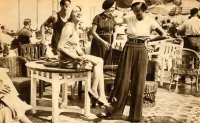 Frauen mit Yo-Yos, 1932 von Unbekannt