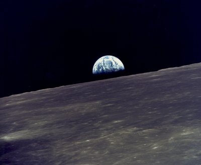 Mond: Mai von Leopold Blonder