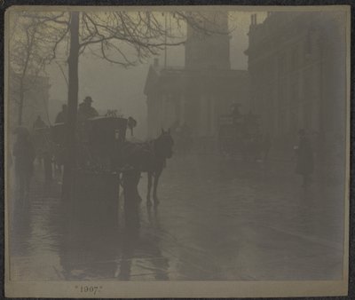 Trafalgar Square von William Henry Fox Talbot