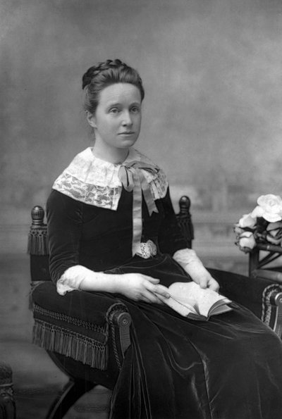 Mrs. Henry Fawcett, 1890 von William and Daniel Downey