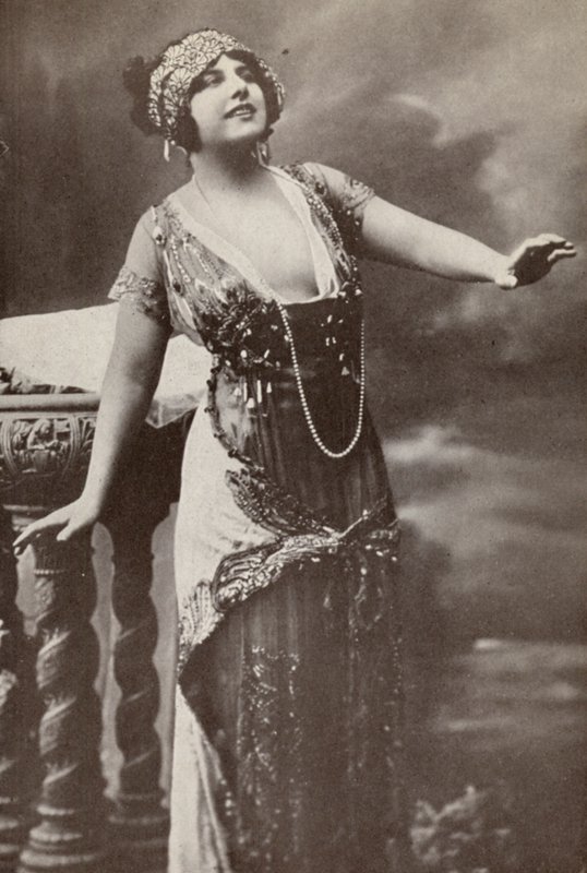 Geraldine Farrar als "Tosca" von American Photographer