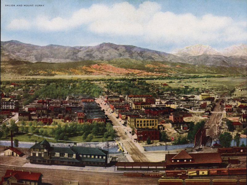 Salida und Mount Ouray (Farbfoto) von American Photographer