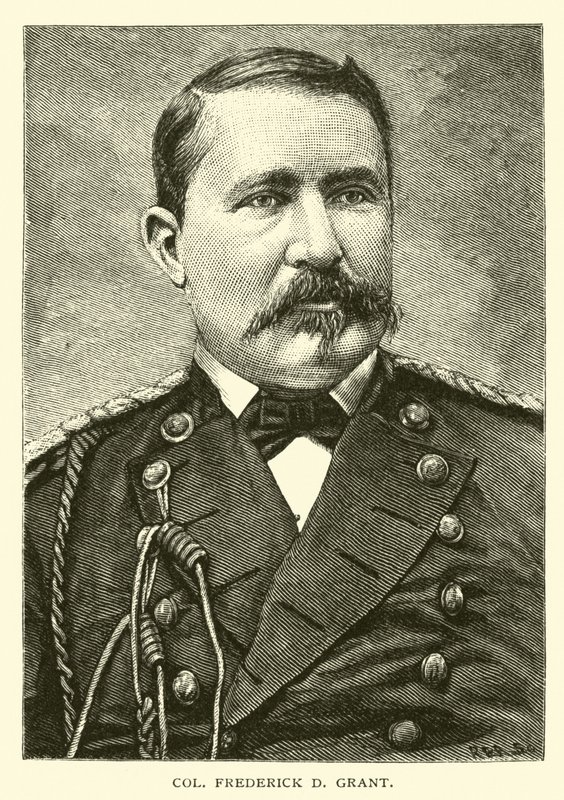 Oberst Frederick D. Grant von American School