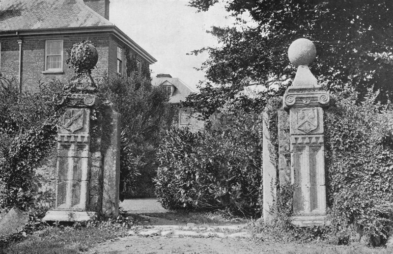 Der alte Eingang von Charles Latham