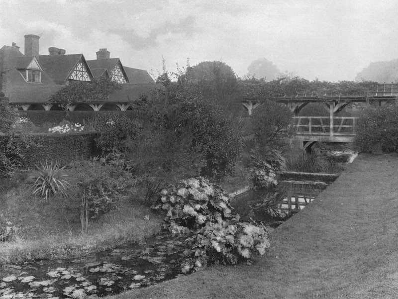 Die Biegung des Grabens von Charles Latham