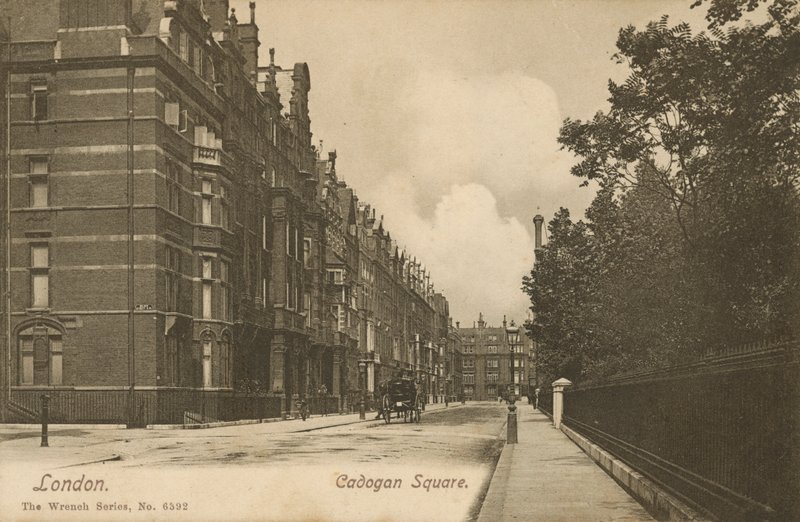 Cadogan Square, London (s/w Foto) von English Photographer