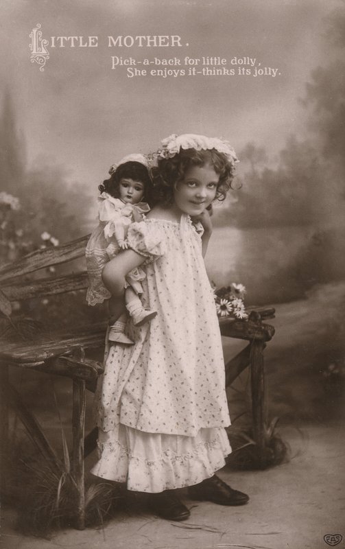 Kleine Mutter von English Photographer