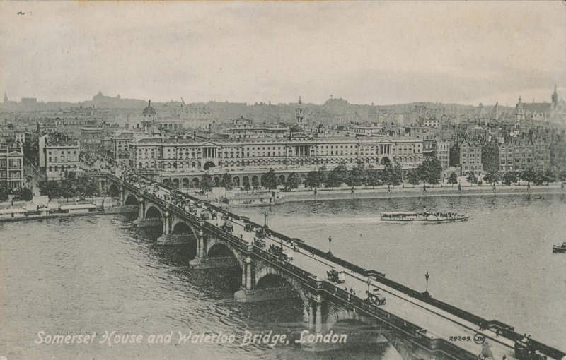 Somerset House und Waterloo Bridge, London von English Photographer