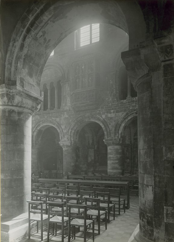 St Bartholomäus der Große von English Photographer