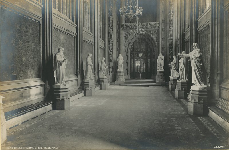 St. Stephens Hall, Unterhaus von English Photographer