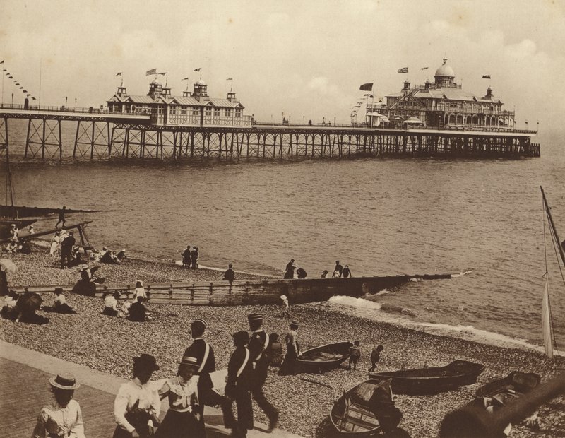Der Pier von English Photographer