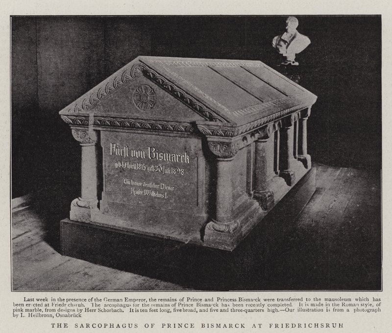 Der Sarkophag von Fürst Bismarck in Friedrichsruh von English Photographer