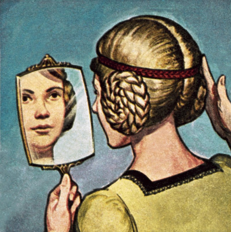 Mittelalterliches Mädchen, das in einen Spiegel schaut von English School