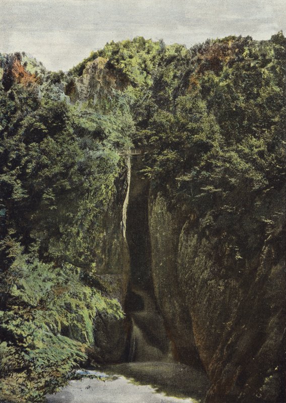 Grotten von Saint-Canzian von European Photographer
