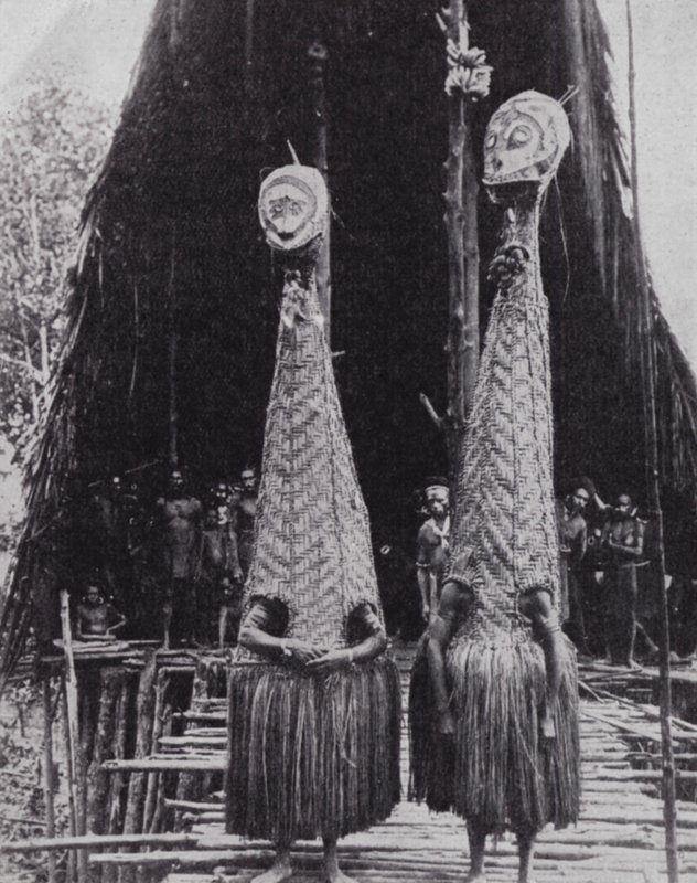 Tabu-Goblins in Neuguinea von European Photographer