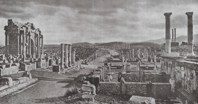 Timgad von European Photographer