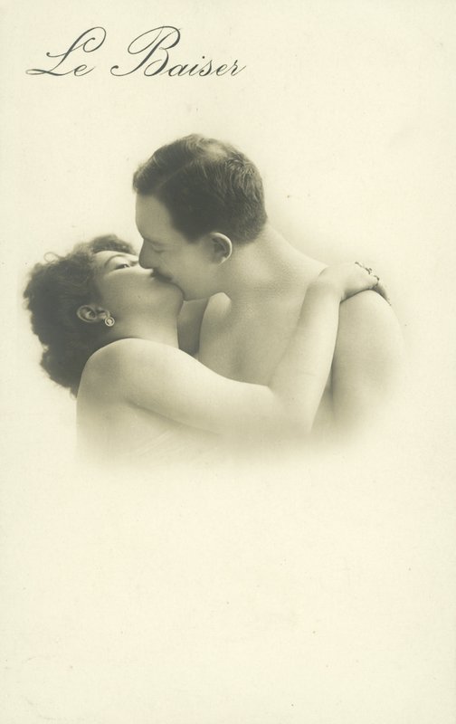 Küssendes Paar von French Photographer