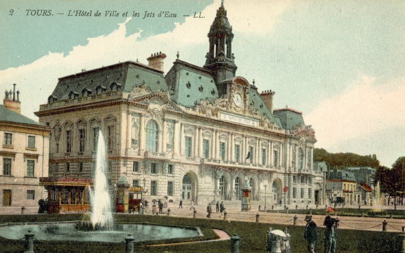Tours, Rathaus, Die Springbrunnen von French Photographer