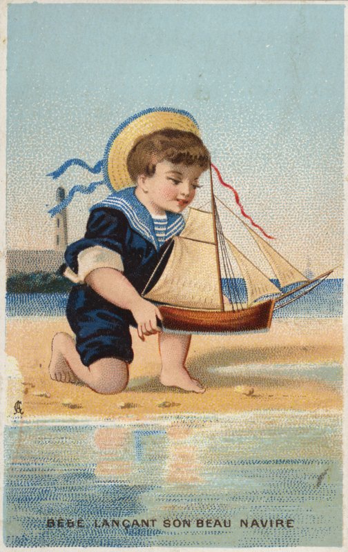 Junge spielt mit Spielzeugsegelboot von French School