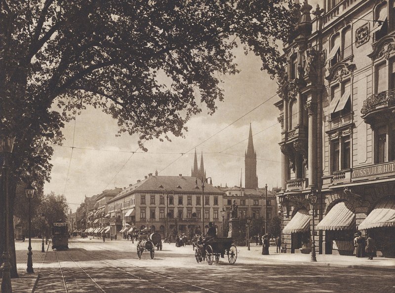 Wiesbaden, Wilhelmstraße von German Photographer