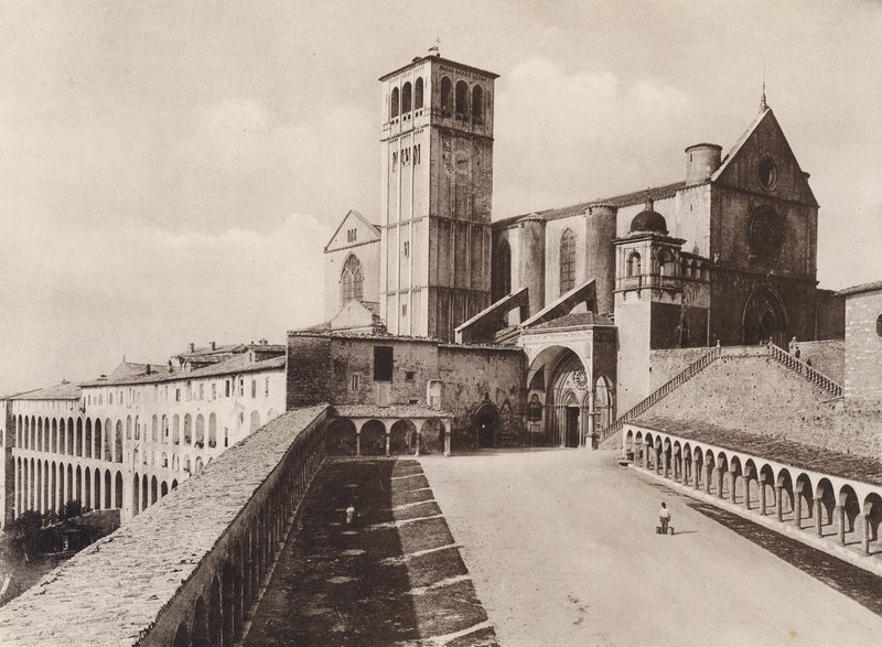 Assisi: Basilika von S. Francesco von Italian Photographer