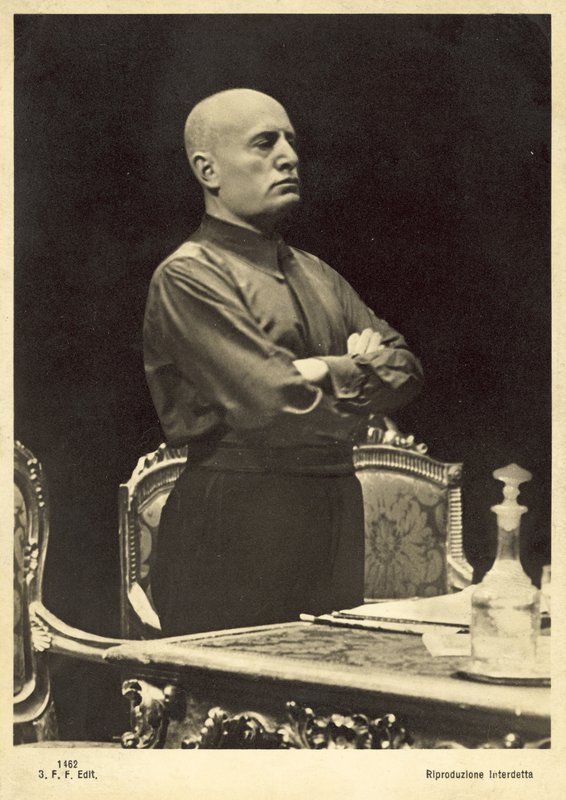 Benito Mussolini von Italian Photographer