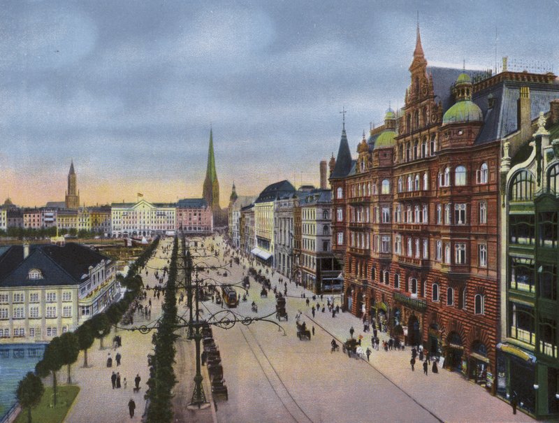 Hamburg: Jungfernstieg mit Alsterdamm von Photographer German