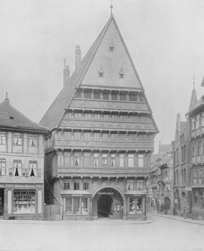 Knochenhauer-Amtshaus von Photographer German