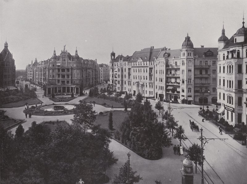 Viktoria-Luise-Platz von Photographer German